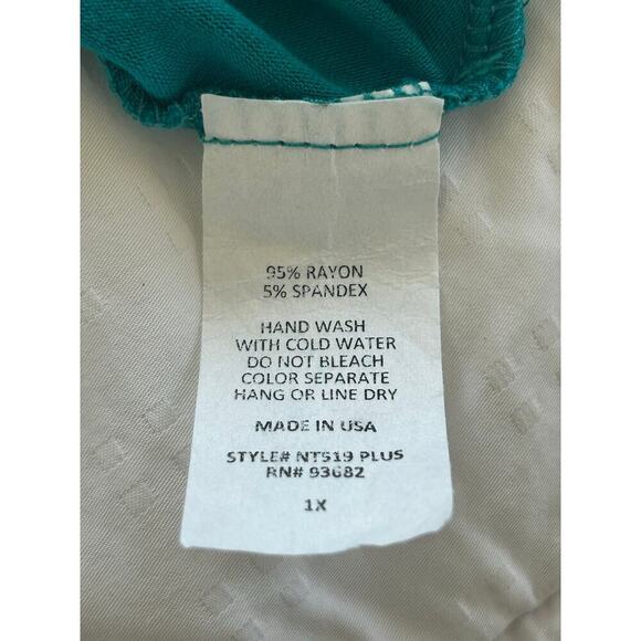 Voll Short Sleeved Side Pockets Tunic Top Teal Green Size 1X - Picture 8 of 8